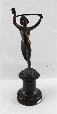 Franz Iffland (1862-1935) Bronzeakt mit Schwert