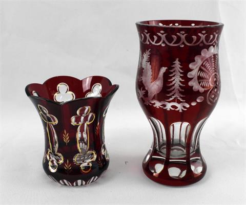 2 böhmische Glasvasen, rot