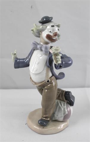Porzellanfigur Clown auf Ball, Lladro, bemalt